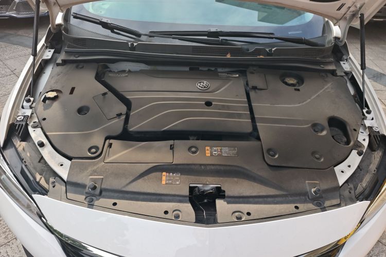 别克 微蓝6 2022款 插电混动 互联智享型机舱底盘24