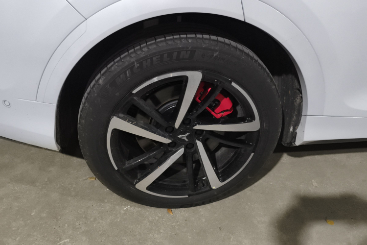 岚图汽车 岚图FREE 2025款 FREE+ 后驱乾崑版车身外观6003