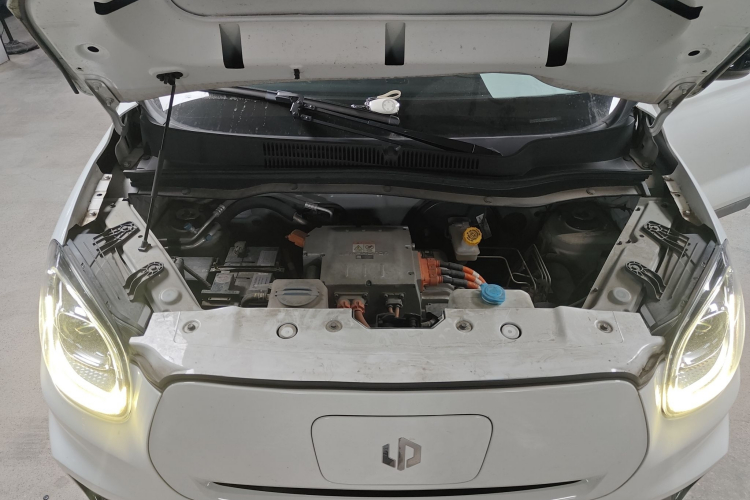 零跑汽车 零跑T03 2021款 400舒享版局部细节24