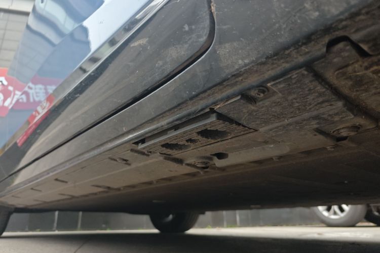 红旗天工06 2025款 660 四驱 智选版局部细节9001