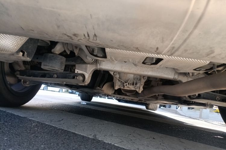 宝马5系 2022款 改款二 525Li M运动套装局部细节9009