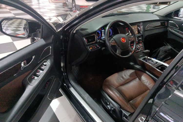 红旗H7 2015款 2.0T 豪华型中控内饰20