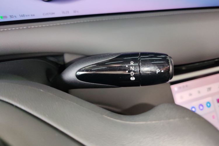 智己汽车 智己LS6 2025款 超强性能灵蜥智享版局部细节18