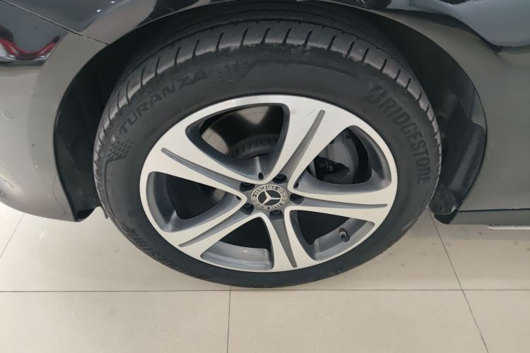 奔驰E级 2020款 E 260 L 运动型车身外观6007