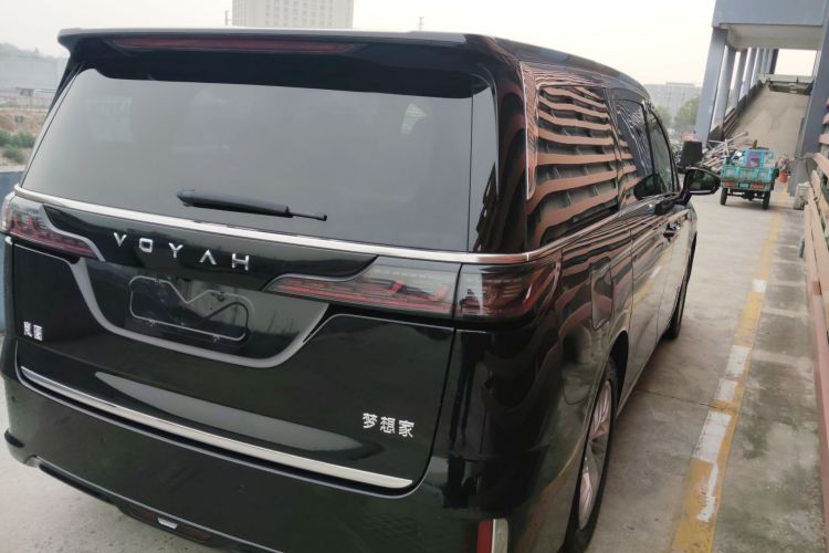 岚图汽车 岚图梦想家 2024款 PHEV 超长续航卓越版车身外观6005