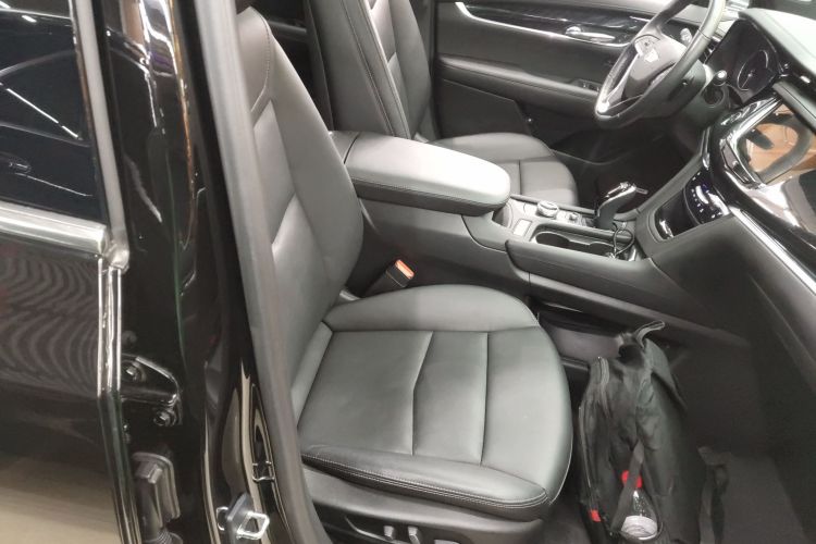 凯迪拉克XT6 2021款 28T 六座四驱豪华型局部细节41