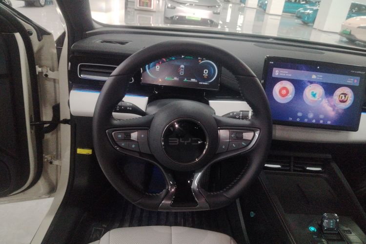 比亚迪 海豹06新能源 2024款 DM-i 80KM尊贵型中控内饰13