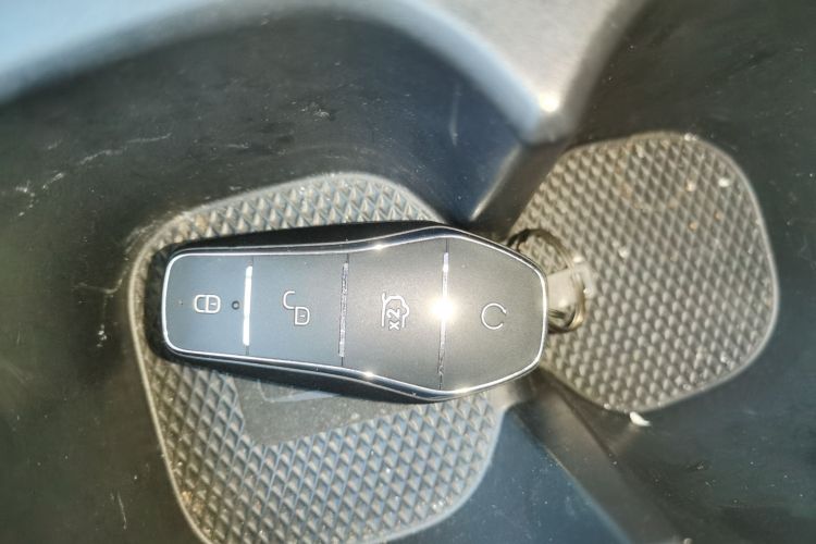 比亚迪 海鸥 2024款 荣耀版 305km 活力版中控内饰7001