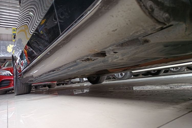 奔驰C级 2020款 改款 C 260 L局部细节9001