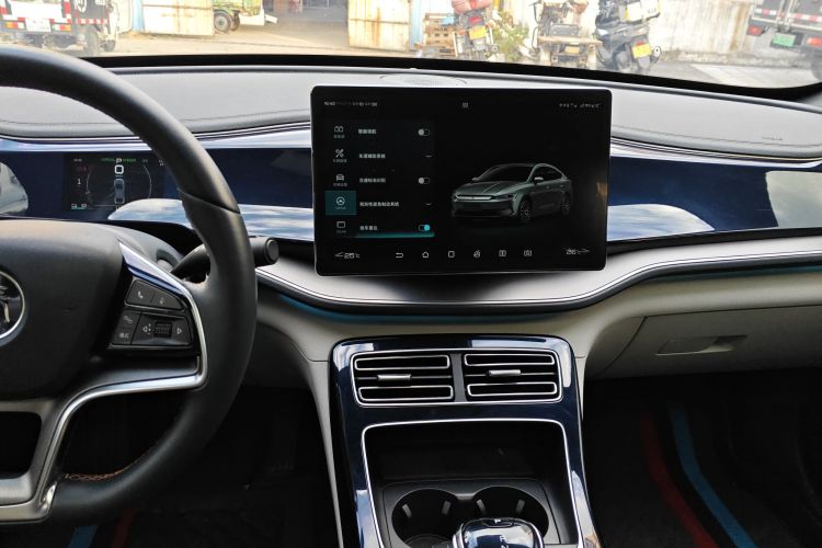 比亚迪 秦PLUS 2021款 EV 500KM 尊贵型中控内饰16