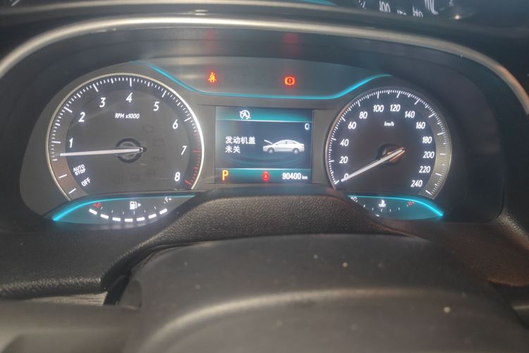 别克 英朗 2016款 18T 双离合精英型中控内饰15