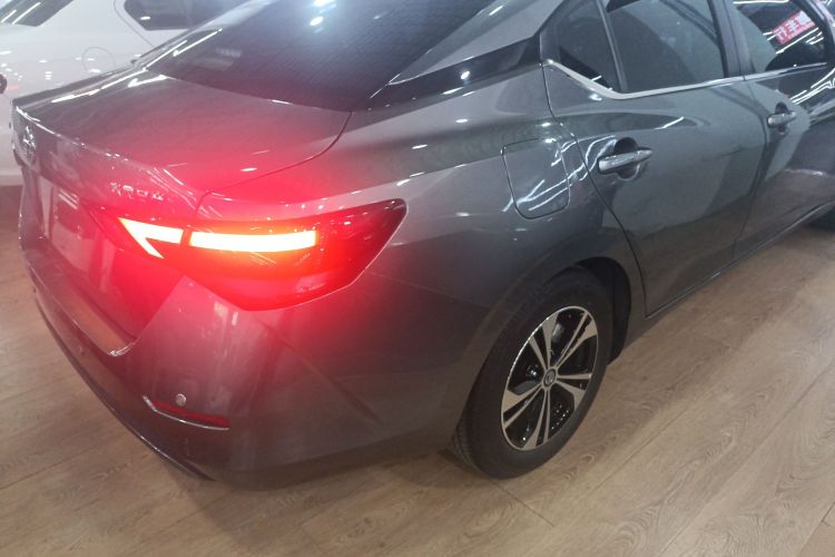 日产 轩逸 2022款 1.6L XL CVT悦享版车身外观6006