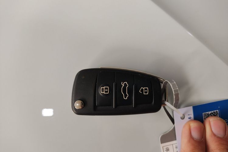 奥迪Q2L 2018款 35 TFSI 时尚动感型 国VI中控内饰7001