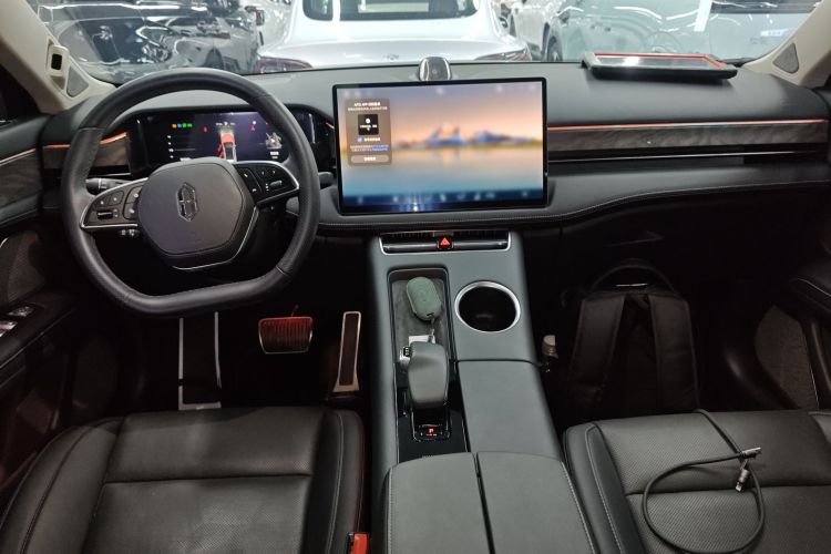 鸿蒙智行 问界M5 2022款 增程后驱标准版中控内饰7002