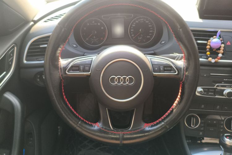 奥迪Q3 2017款 35 TFSI 时尚型局部细节13