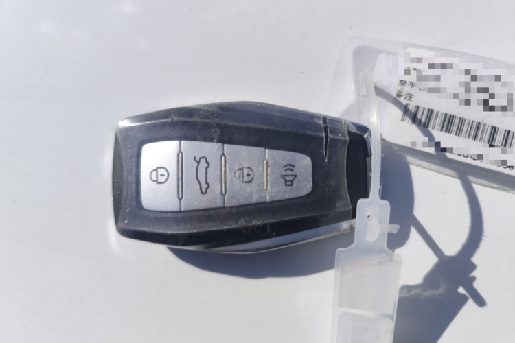 吉利汽车 帝豪 2025款 第4代 1.5L CVT旗舰型中控内饰11