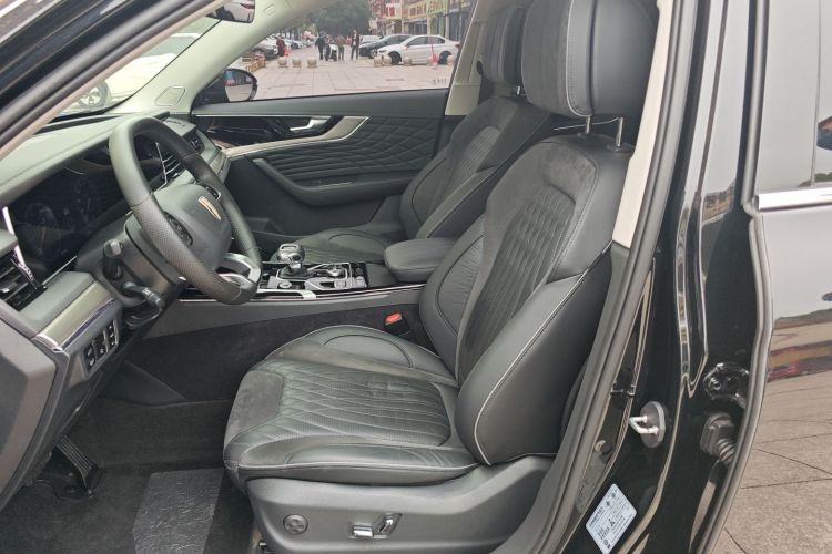 红旗HS5 2022款 改款 2.0T 智联旗享四驱版局部细节19