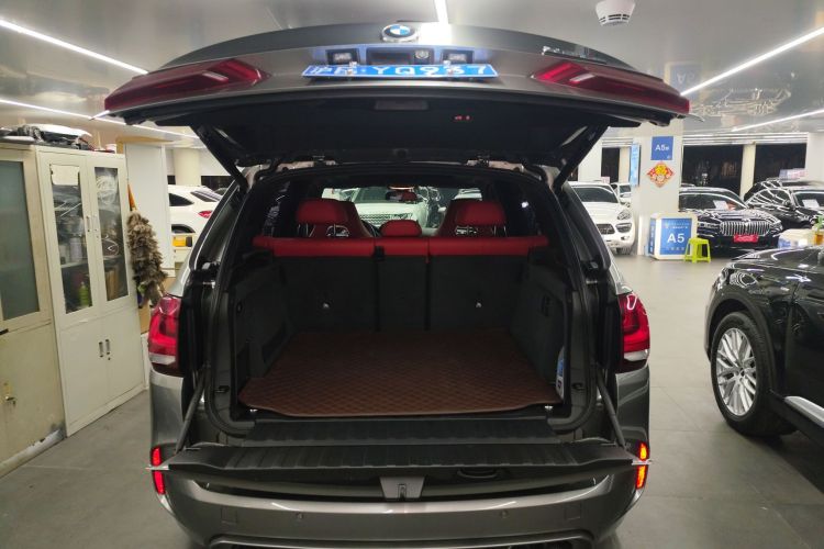 宝马X5 M 2015款 X5 M局部细节23