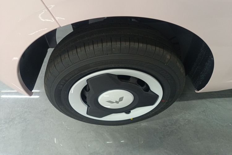 五菱汽车 宏光MINIEV 2024款 第三代 215km 青春版车身外观6008