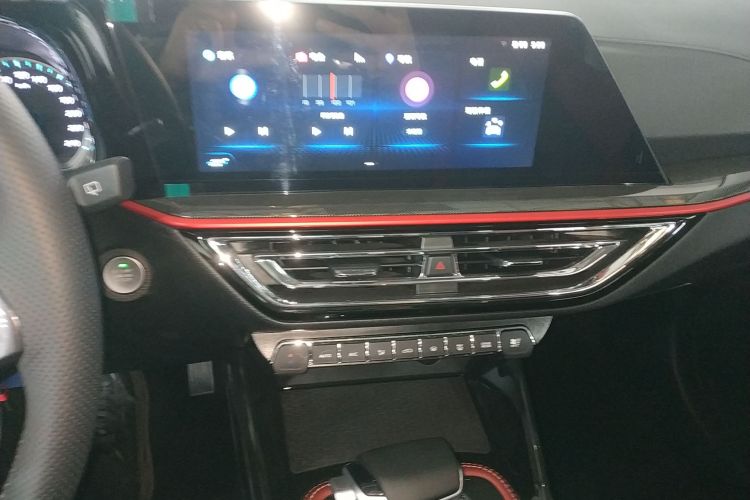 长安欧尚X5 2021款 改款 1.5T DCT豪华型中控内饰16