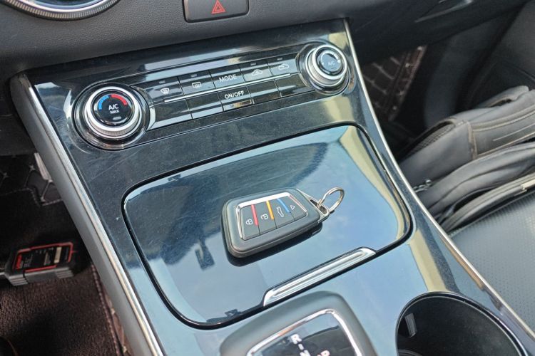 东风风行 风行T5 EVO 2024款 1.5TD DCT星空版中控内饰7001