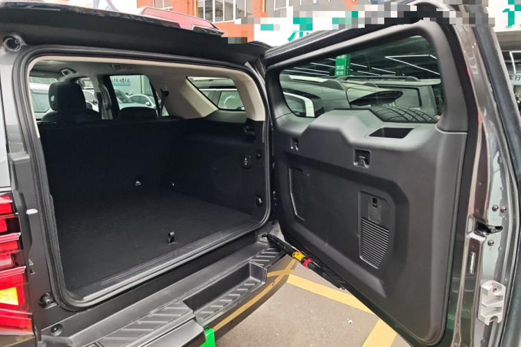 坦克400 2025款 2.0T 汽油版局部细节23