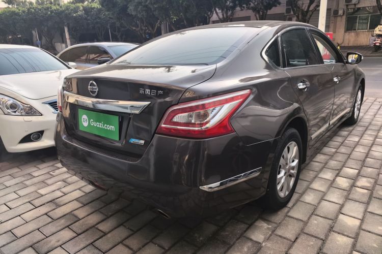 日产 天籁 2013款 2.0L XL舒适版车身外观7