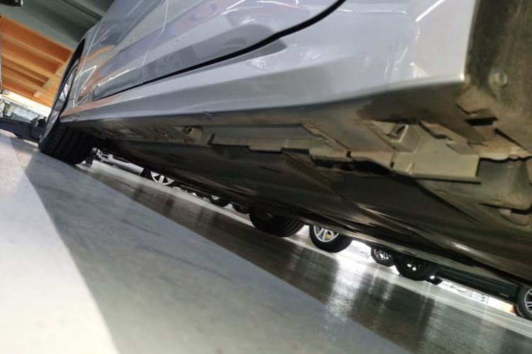 丰田 亚洲狮 2021款 2.0L 进取版局部细节9002