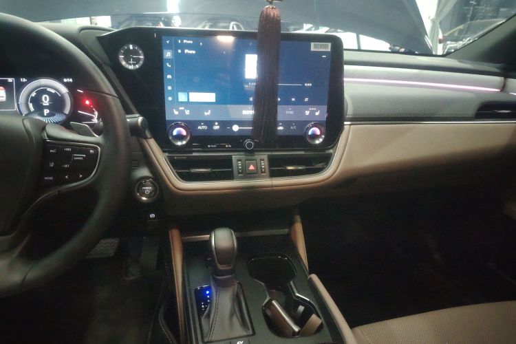 雷克萨斯ES 2025款 300h 臻享版局部细节16