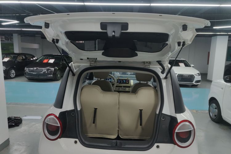 长安启源 长安Lumin 2022款 155km 清甜款机舱底盘23