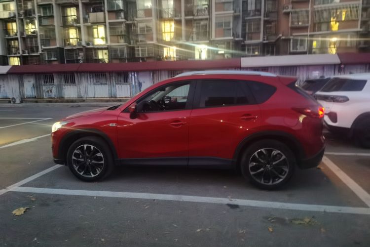 马自达CX-5 2015款 2.5L 自动四驱旗舰型车身外观4