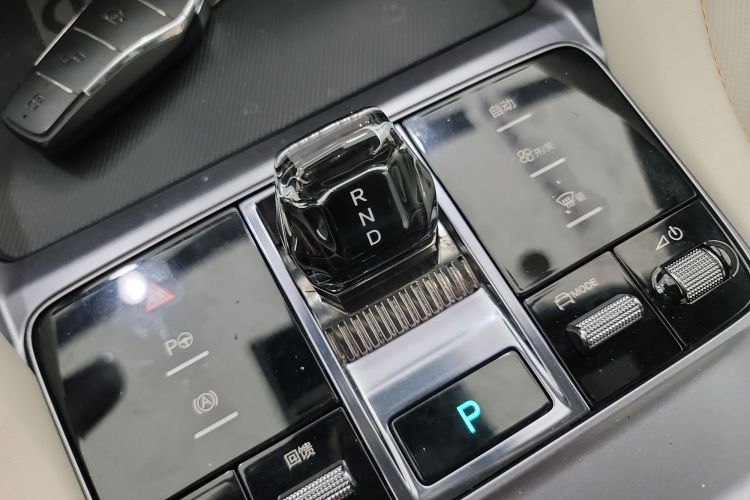 比亚迪 宋PLUS新能源 2023款 冠军版 EV 605KM 旗舰PLUS中控内饰18