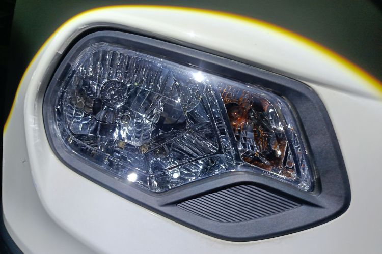 宝骏510 2021款 1.5L CVT劲享型车身外观8