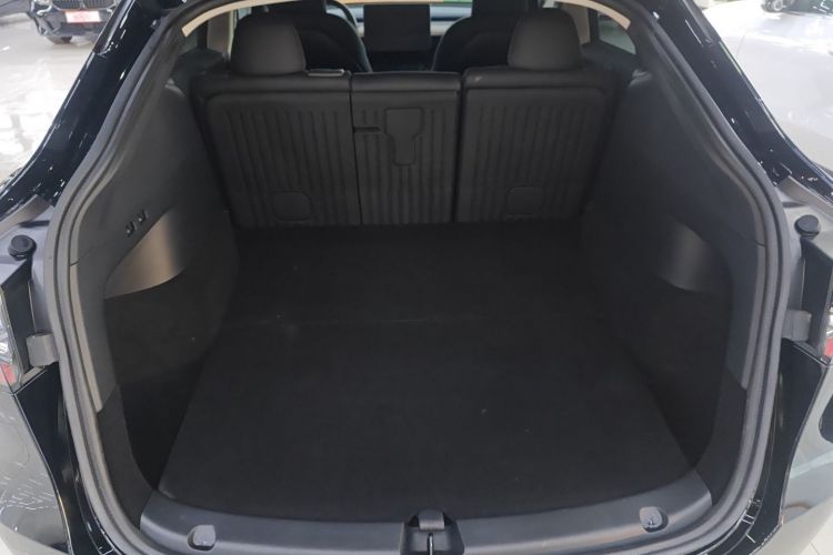 特斯拉 Model Y 2022款 后轮驱动版局部细节23