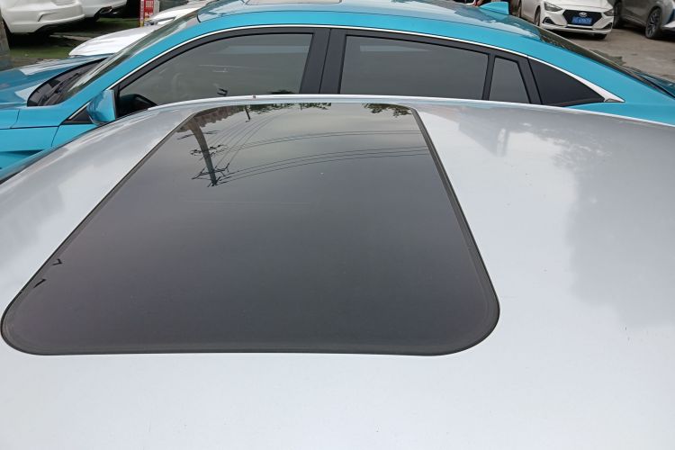 奥迪A4L 2015款 35 TFSI 自动舒适型车身外观57