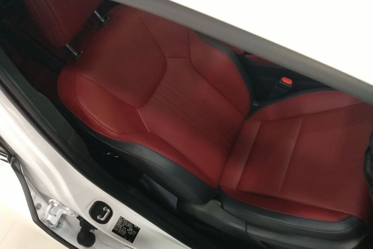 雷克萨斯NX 2023款 260 前驱 创游特别版局部细节41