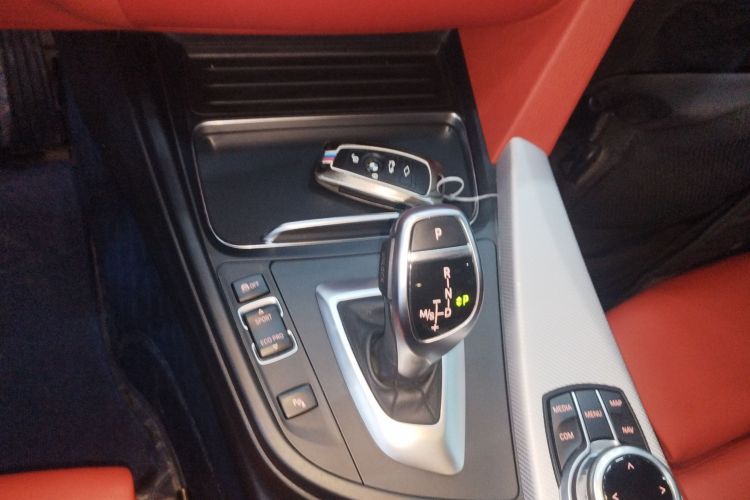 宝马4系 2017款 425i 敞篷M运动套装局部细节18