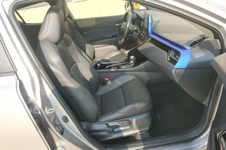 丰田 奕泽IZOA 2020款 2.0L 奕驰版局部细节41