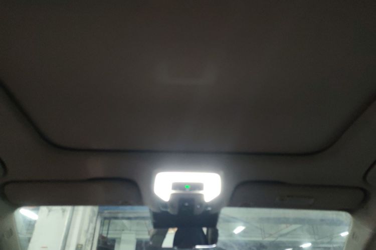 红旗H5 2023款 2.0T 自动智联旗畅版中控内饰22