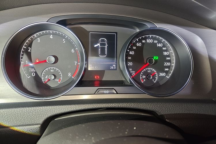 大众 高尔夫 2015款 1.4TSI 自动舒适型中控内饰15