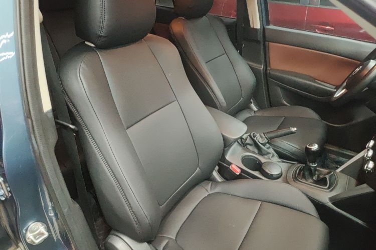 马自达CX-5 2015款 2.0L 手动两驱舒适型局部细节41