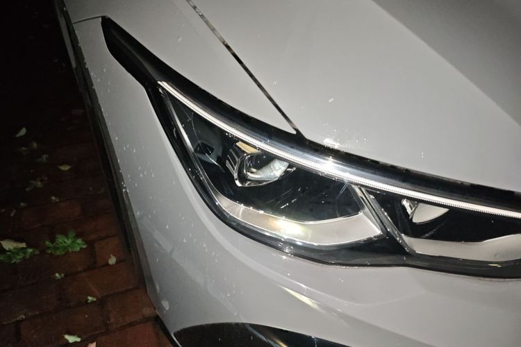 大众 高尔夫 2023款 改款 280TSI DSG R-Line Lite车身外观8