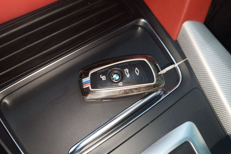 宝马4系 2017款 425i 敞篷M运动套装中控内饰7001