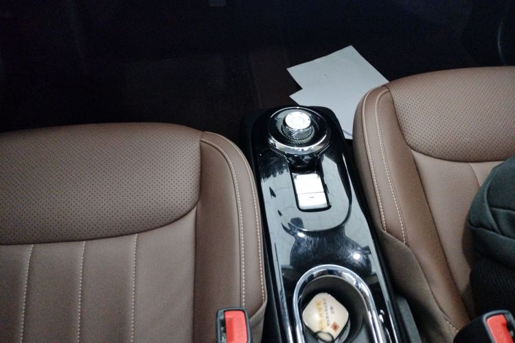 五菱汽车 五菱缤果 2023款 410km 灵犀尊享款中控内饰18