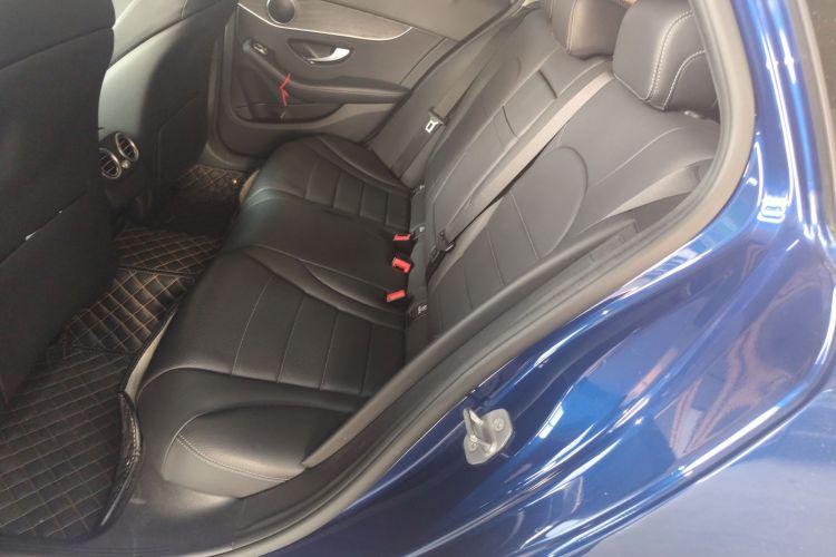 奔驰C级(进口) 2020款 改款 C 200 旅行轿车中控内饰7004