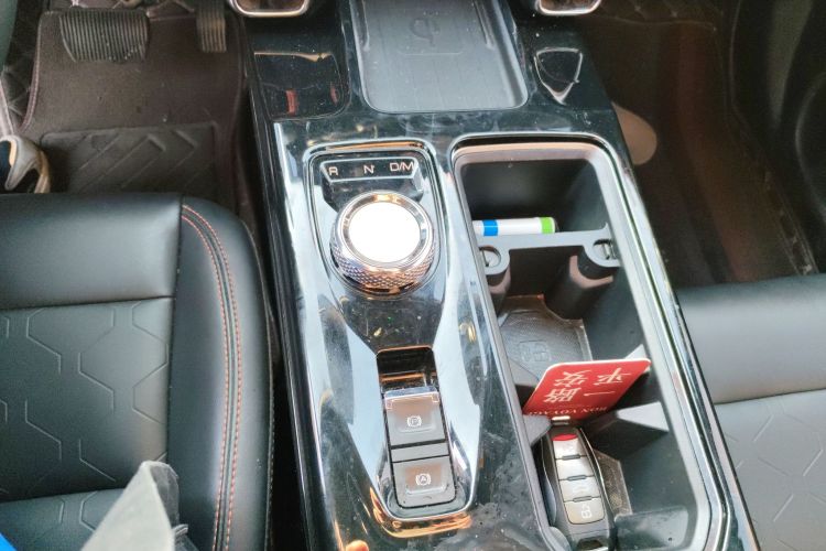 哈弗大狗 2021款 改款 1.5T DCT两驱马犬版中控内饰18