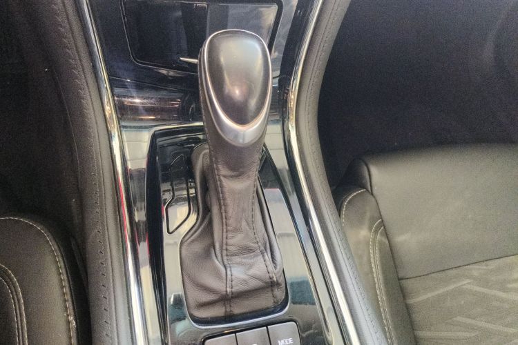 凯迪拉克ATS-L 2017款 28T 技术型中控内饰18