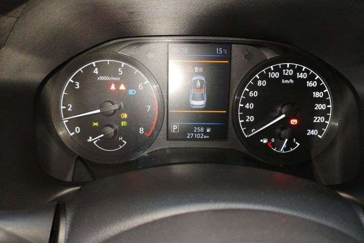 日产 天籁 2021款 2.0L XL 舒适版局部细节14