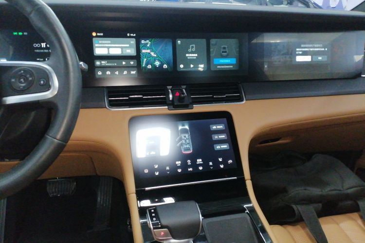 理想汽车 理想ONE 2020款 增程6座版局部细节16