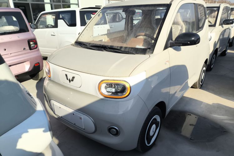 五菱汽车 宏光MINIEV 2024款 第三代 215km 青春版车身外观6001